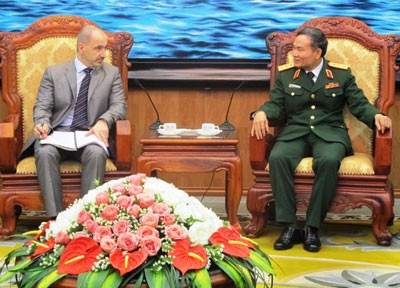 Thượng tướng Trương Quang Khánh tiếp Bộ trưởng Bộ Công thương Cộng hòa Séc Martin Kuba.